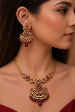 Nyveera Maharani Ruby & Kundan Bridal Necklace Set – Royal Gold Tone Traditional Wedding & Festive Jewellery with Earrings