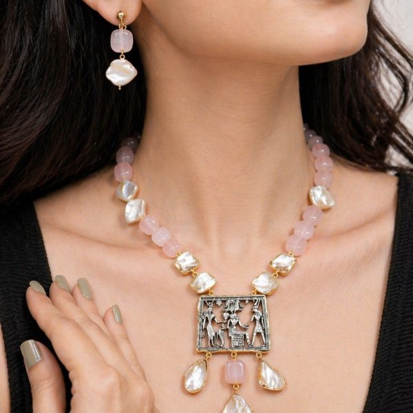 Blush Harmony Necklace Set