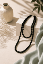 Élan Noir Elegance Necklace - Image 3