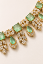 Emerald Green & Gold Leaf Crystal Necklace Set - Image 4